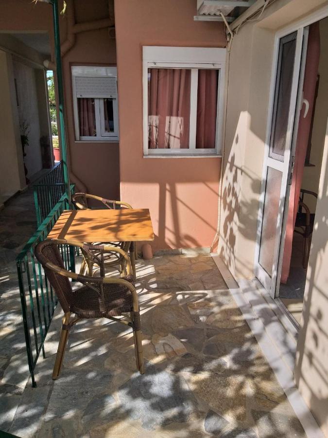 Nostos Apartments Néa Meságkala Dış mekan fotoğraf