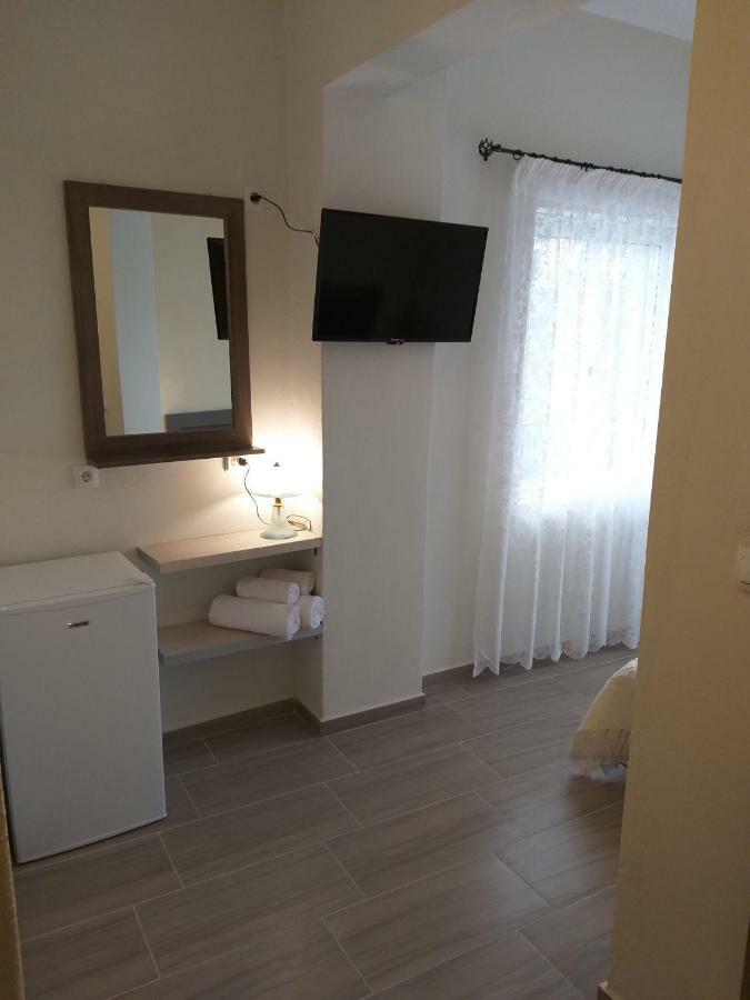 Nostos Apartments Néa Meságkala Dış mekan fotoğraf